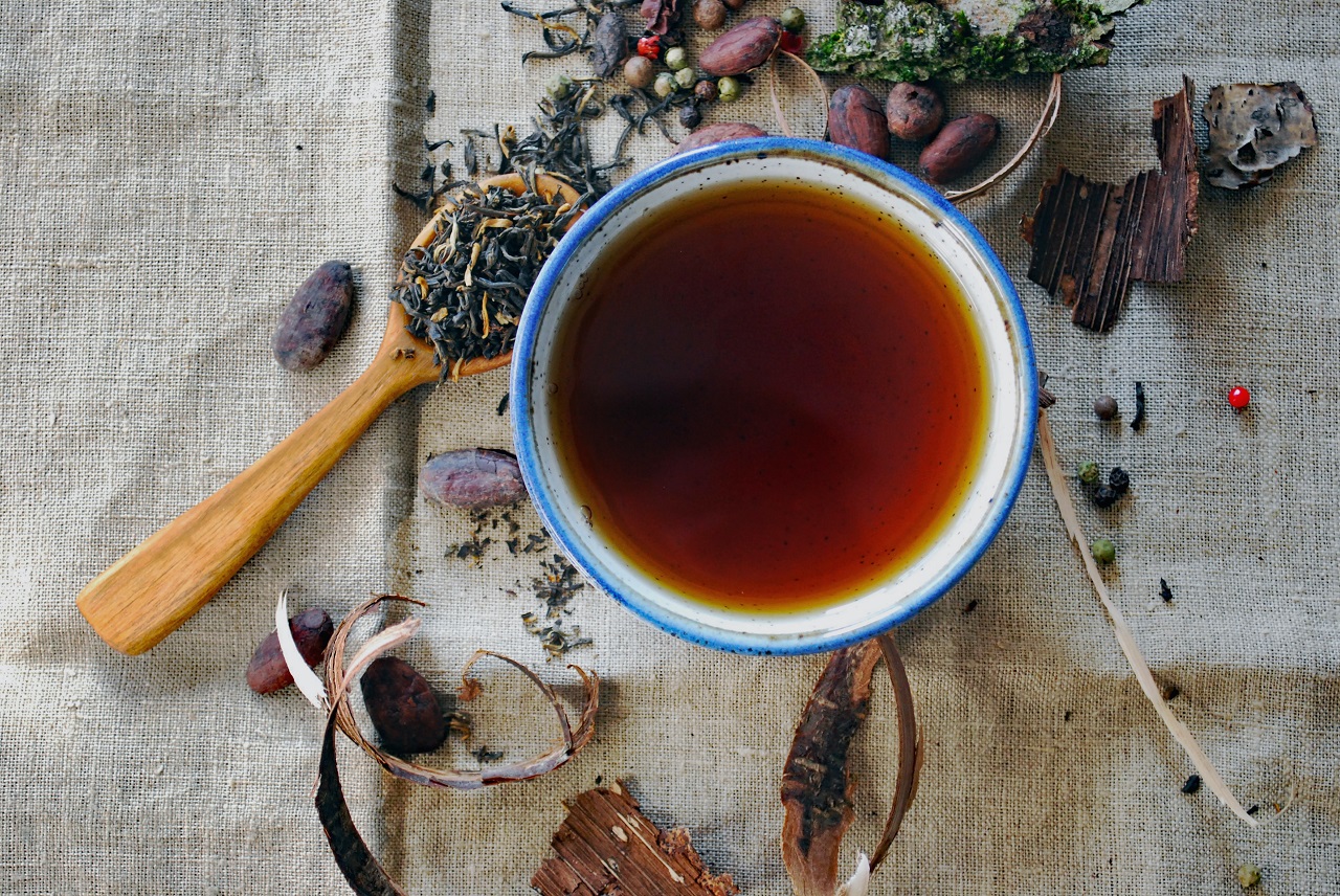 Idealne prezenty dla fanów herbaty – co będzie najlepszym wyborem?