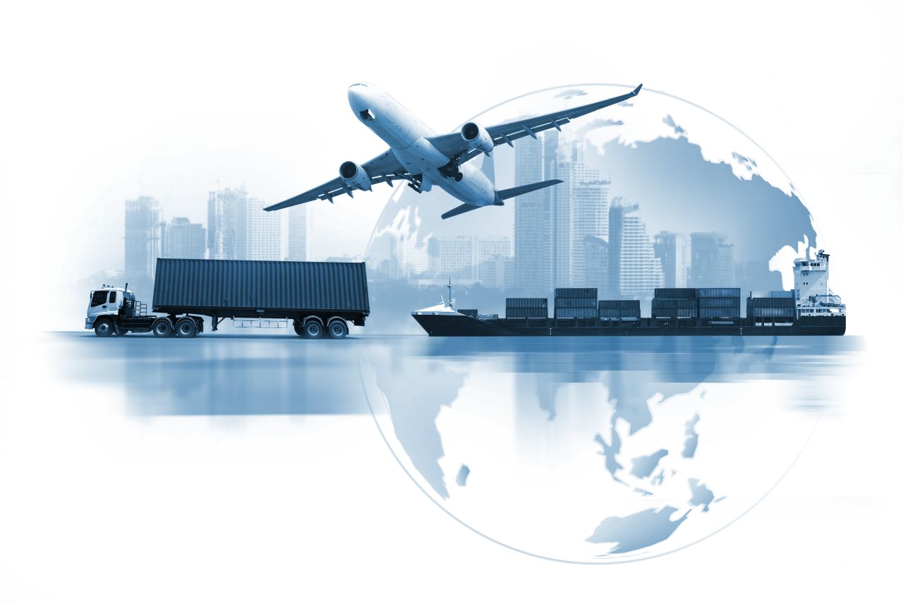 Kompletny przewodnik po rodzajach transportu międzynarodowego i ich zmianach w logistyce