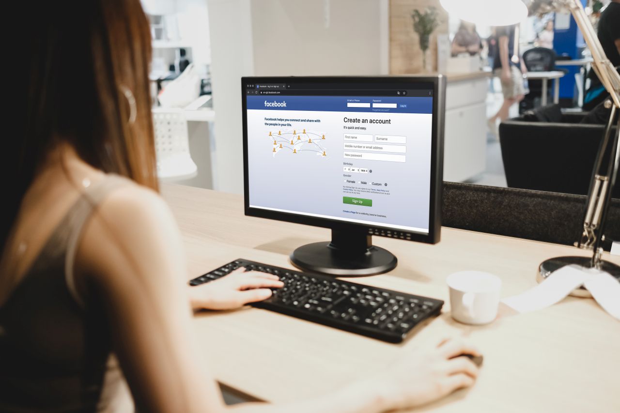 Czym jest facebook ads i jak promować marketing afiliacyjny w reklamach na Facebooku?